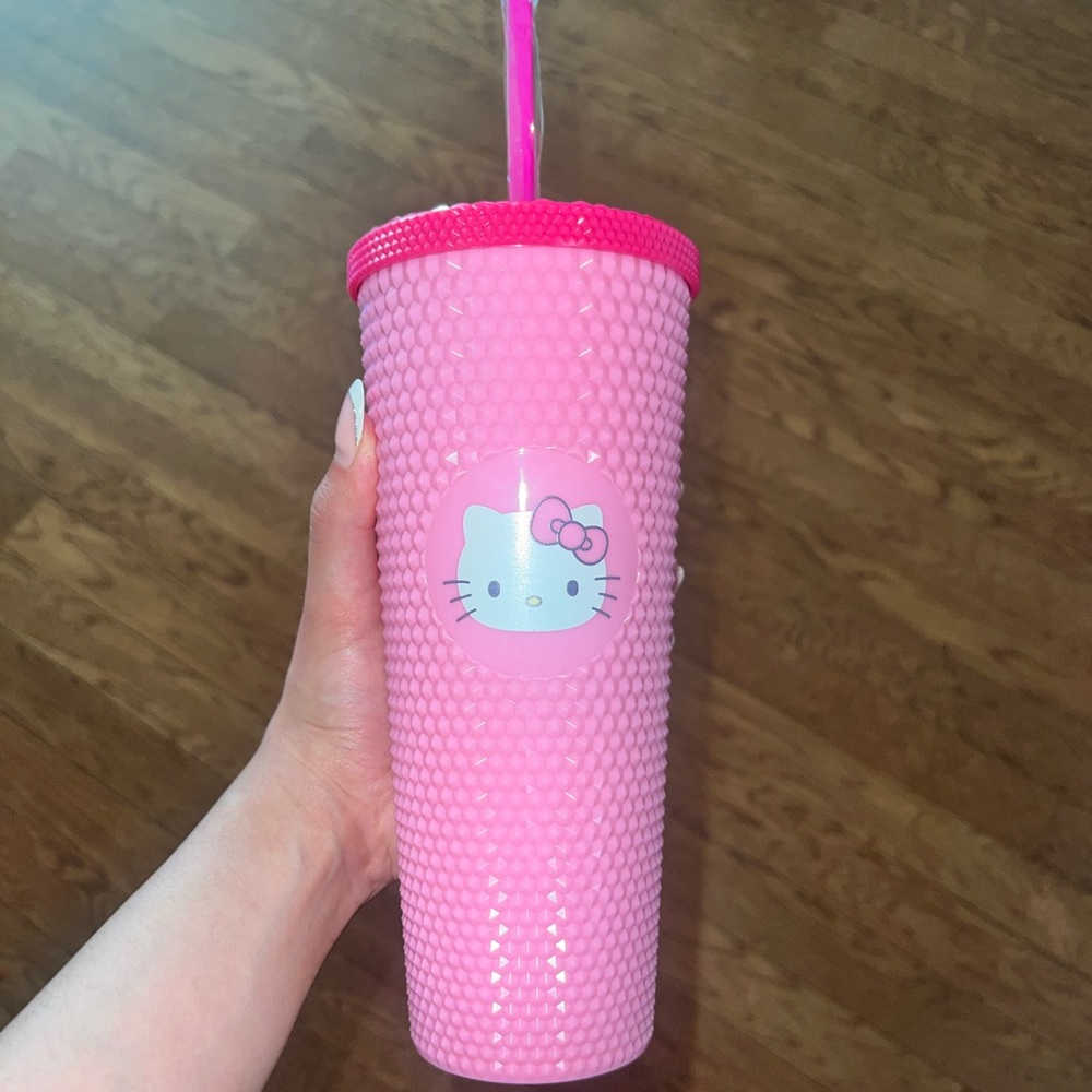 Hello Kitty Pink Tumbler 💖